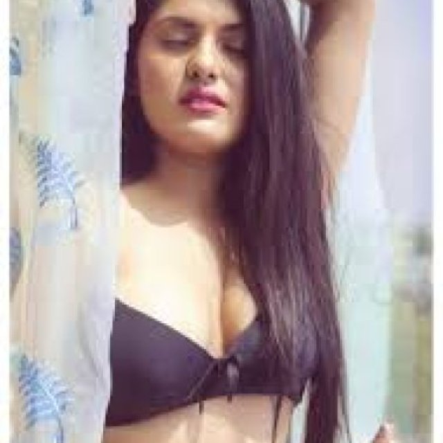 Call Girls in Safdarjung Enclave (9667753798) DELHI NCR