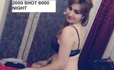 Call Girls In DLF Cyber City (Gurgaon) 9818667137 Call Girl Service In Delhi NCR